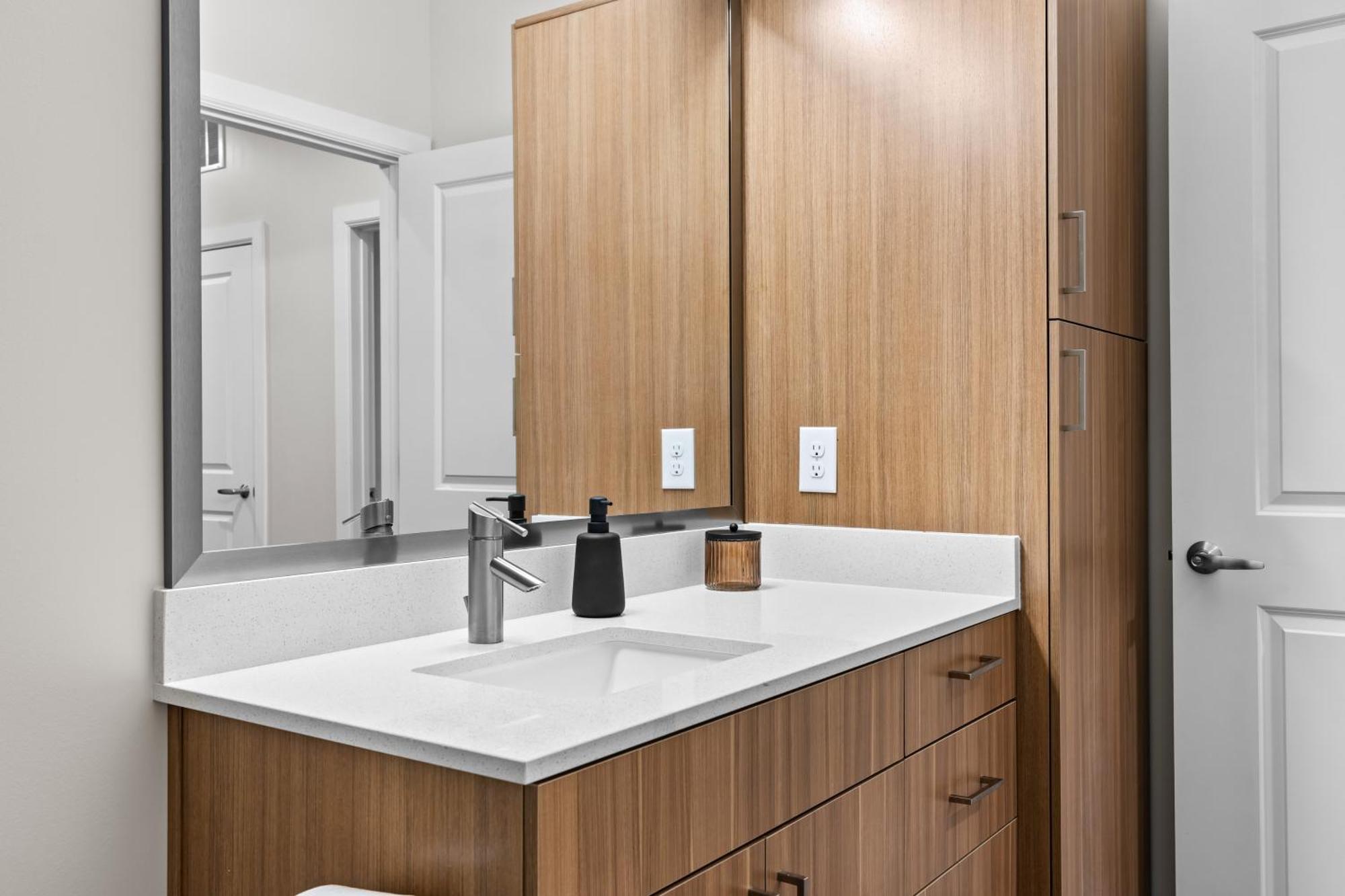 Midnight Manor Penthouse Suite The Gulch Nashville Eksteriør bilde